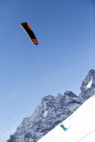 snow kite